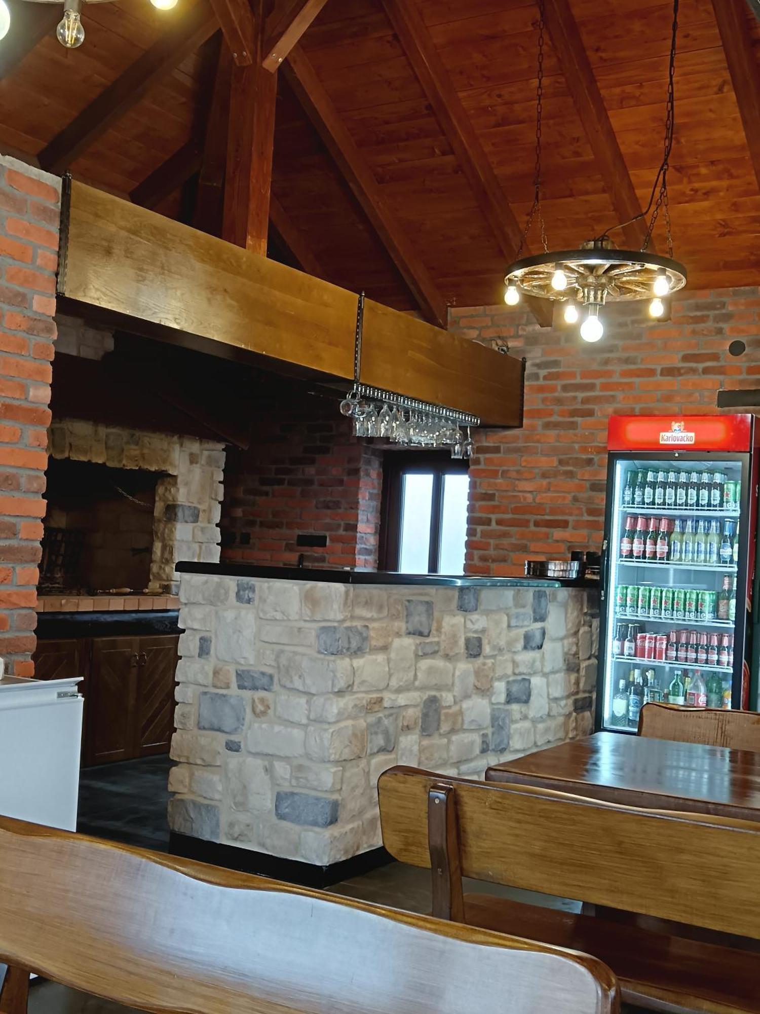Holiday House Sweet Home Оточац Экстерьер фото